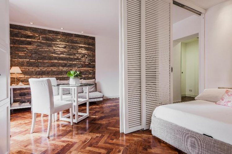 STUDIO WITH BALCONY Room