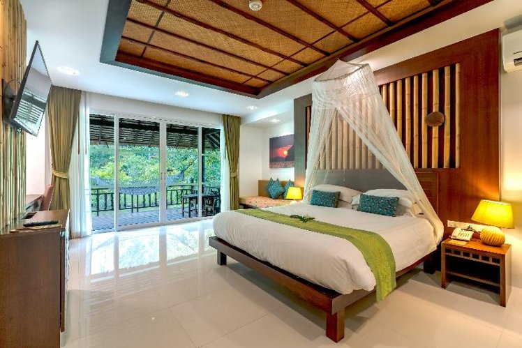 DOUBLE GRAND Room