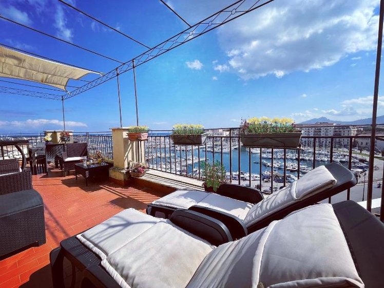APARTMENT WITH TERRACE Room