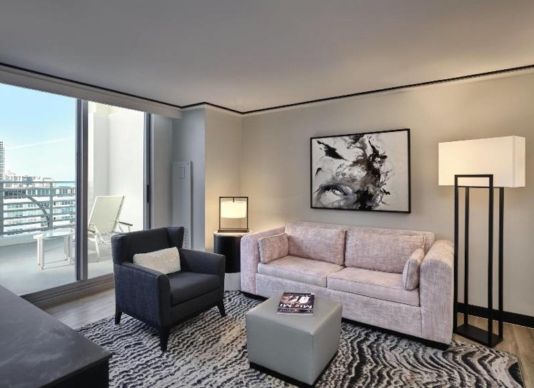 Loews Miami Beach Hotel