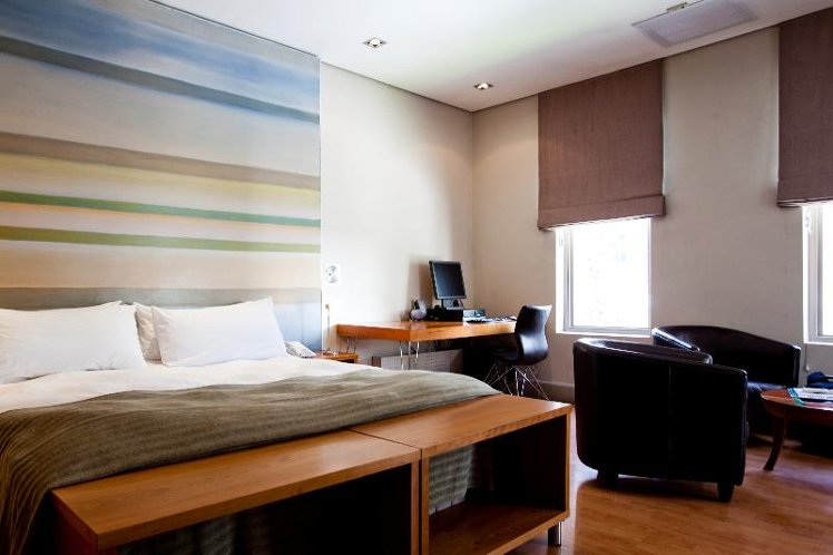 DOUBLE STANDARD Room