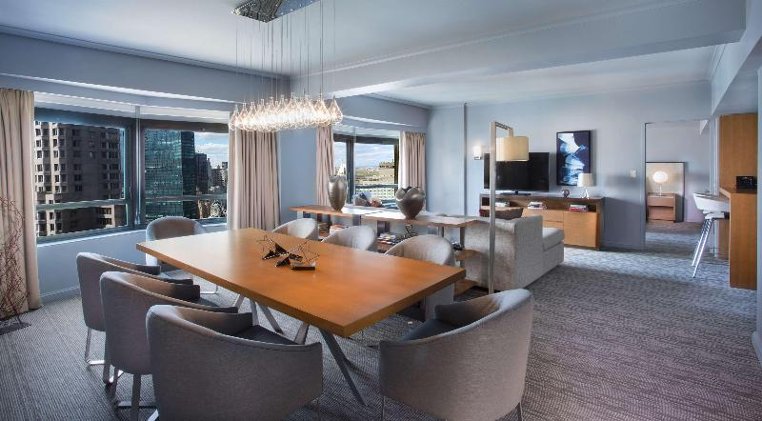 SUITE Presidential Room