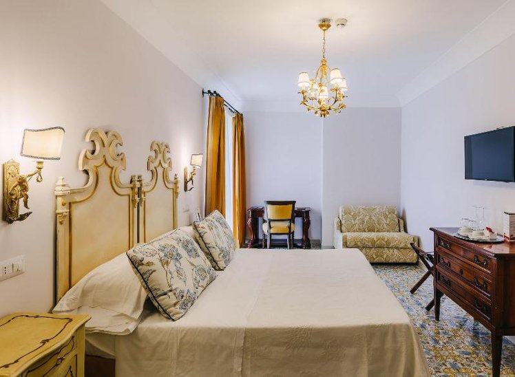 DOUBLE COMFORT Room
