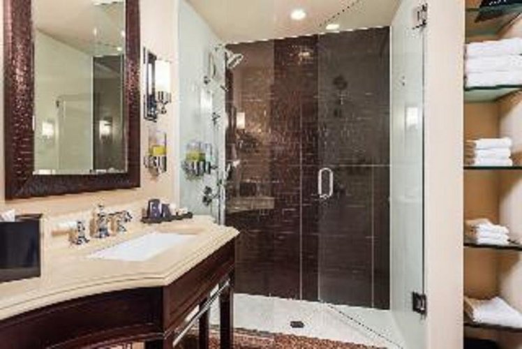 DOUBLE STANDARD Room