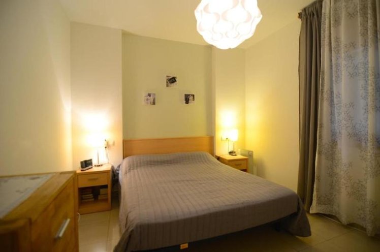 APARTMENT CAPACITY 6 TWO BEDROOMS Room