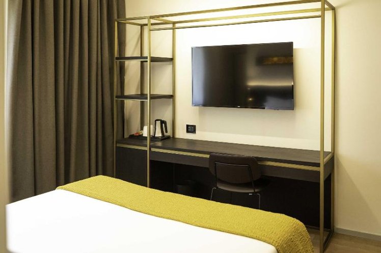 DOUBLE DELUXE Room