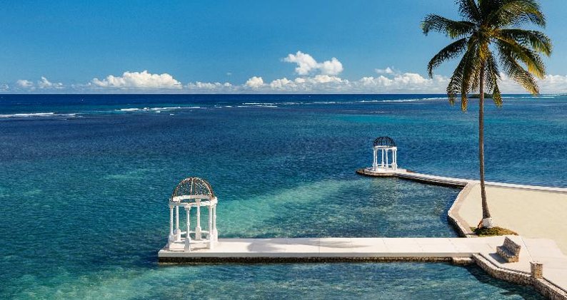 Sandals Royal Caribbean Resort &Offshore Island Ai