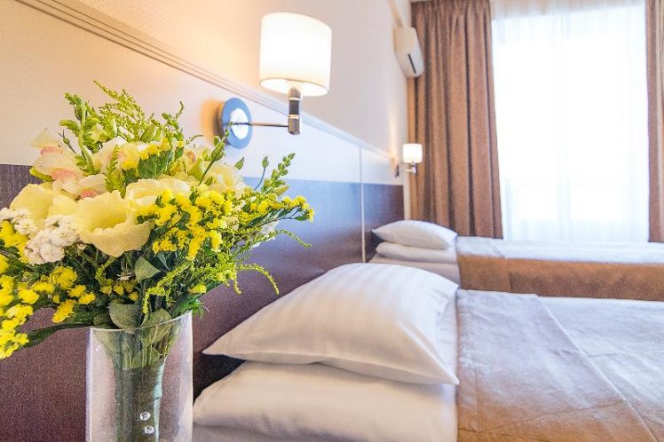 TWIN STANDARD Room
