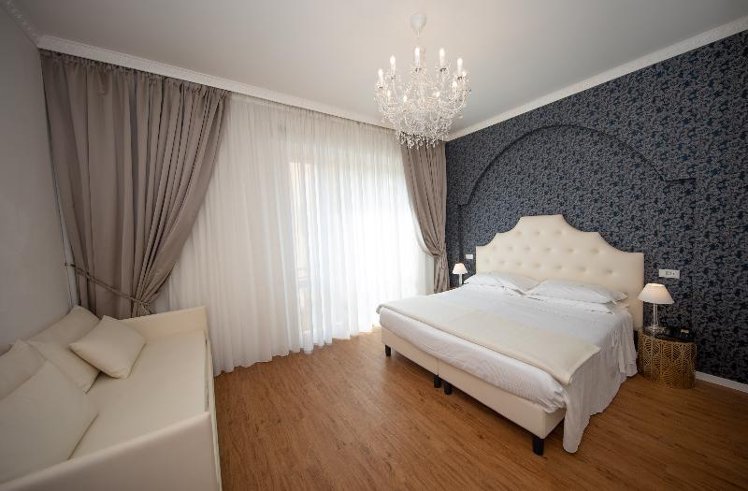 JUNIOR SUITE CAPACITY 2 Room