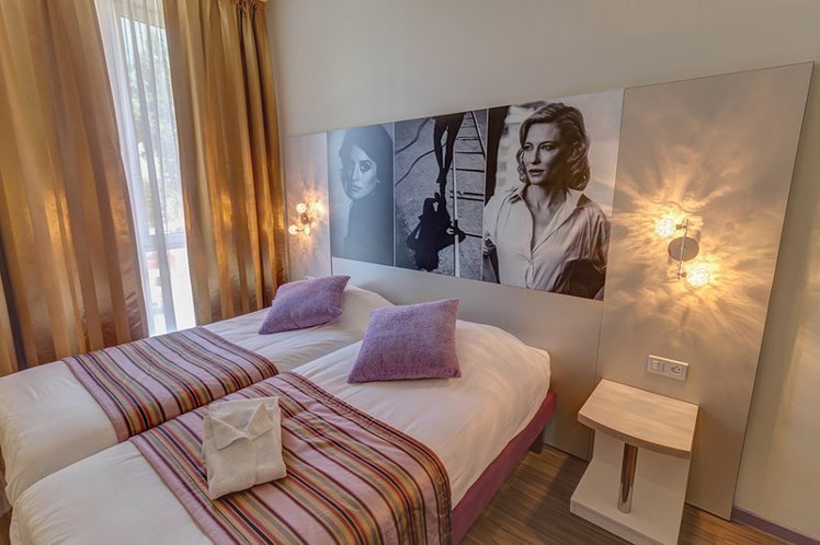 TWIN STANDARD Room