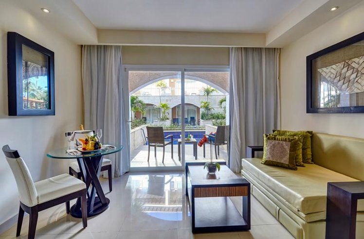 DOUBLE LUXURY Room