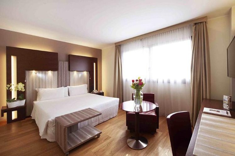 DOUBLE SINGLE USE SUPERIOR Room