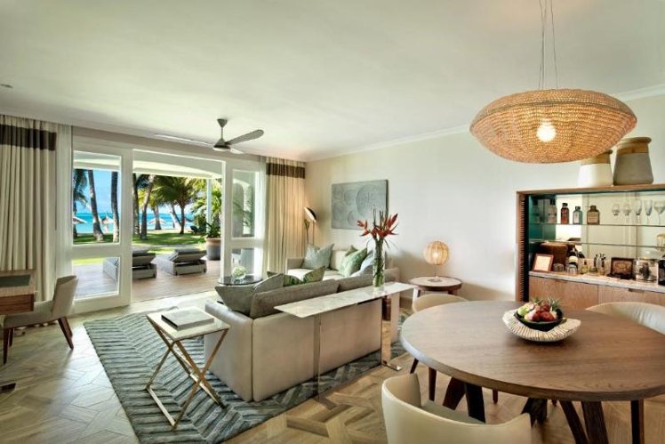 SUITE BEACH FRONT Room