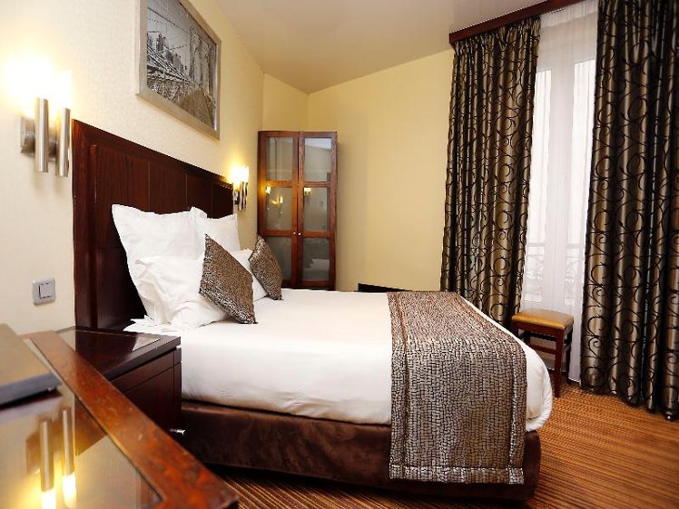 DOUBLE STANDARD Room