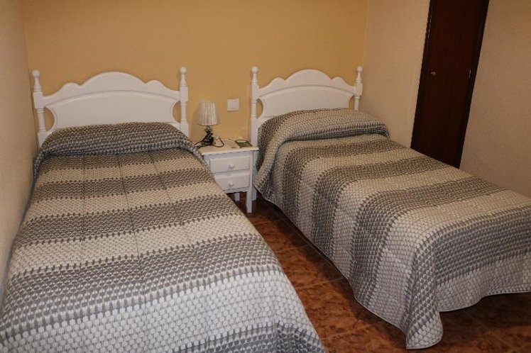 DOUBLE WITH DOUBLE BED Room