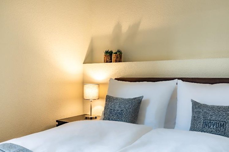 SINGLE STANDARD Room