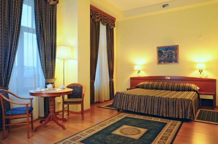 DOUBLE EXECUTIVE Room