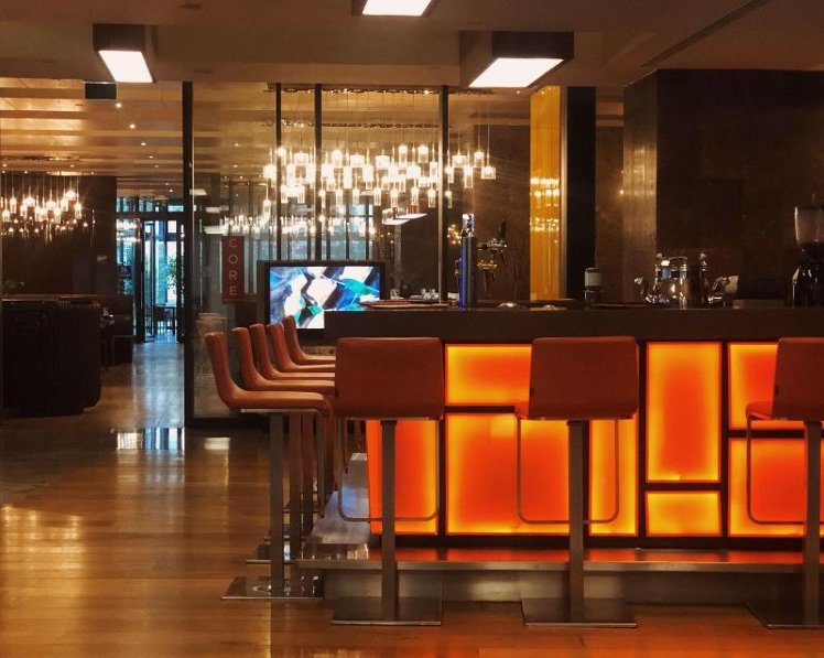Bar