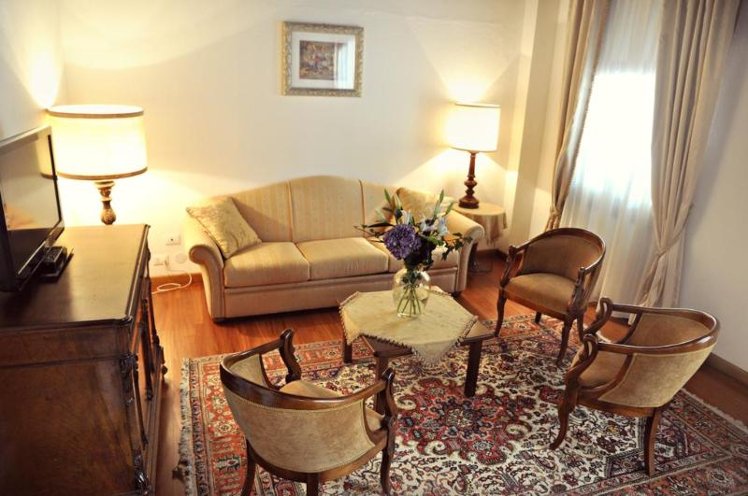 SUITE GARDEN VIEW CAPACITY 2 Room