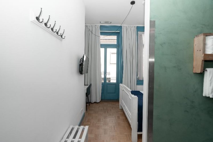 DOUBLE BASIC Room