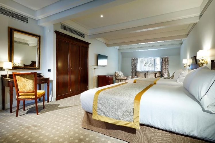 DOUBLE PREMIUM SEA VIEW Room