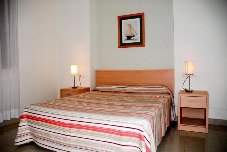 APARTMENT CAPACITY 6 TWO BEDROOMS Room