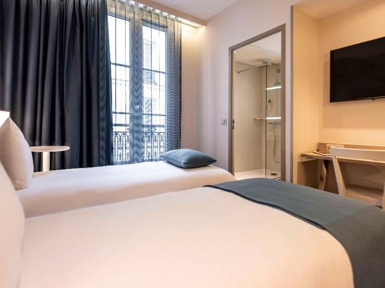 TWIN CLASSIC Room