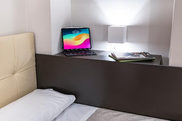 TWIN BASIC Room