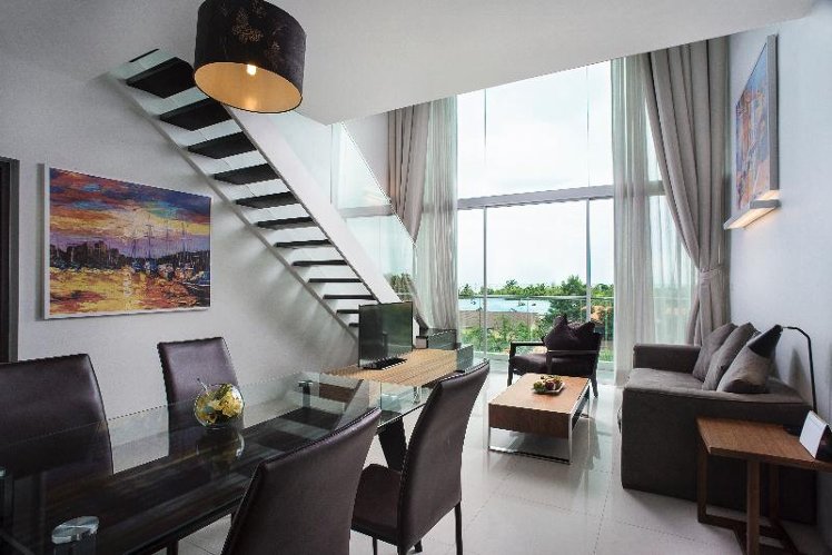 Double or Twin DUPLEX Room