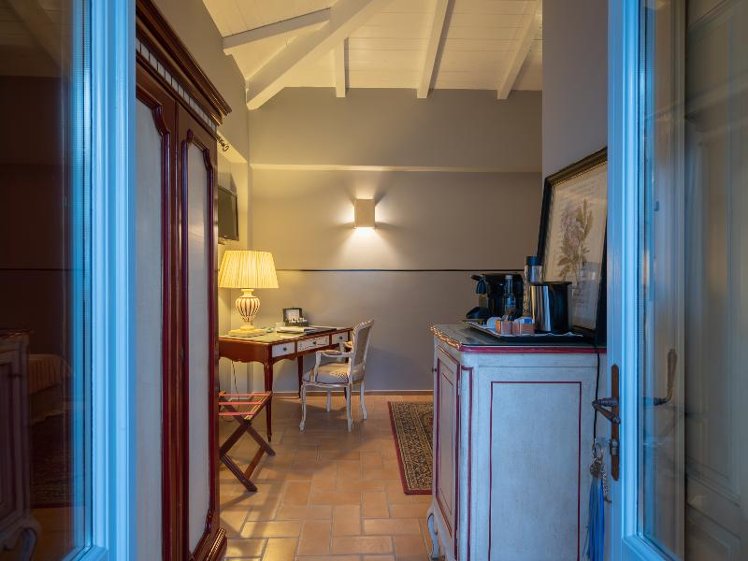 DOUBLE DELUXE Room