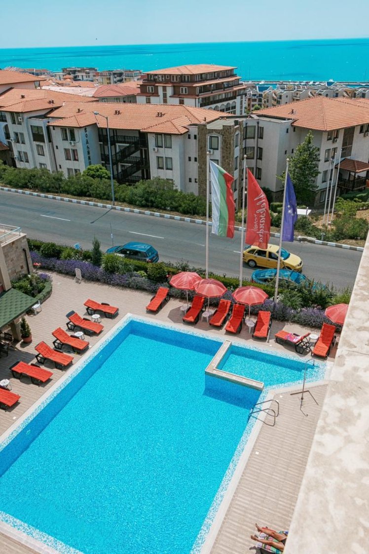 Alexandra Hotel