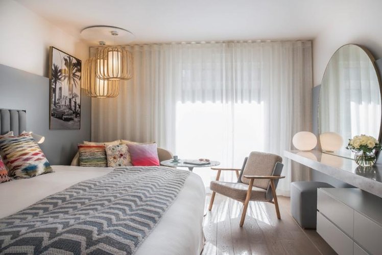 SINGLE STANDARD Room
