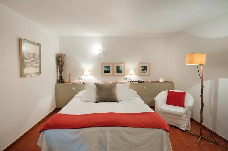 DOUBLE SUPERIOR Room