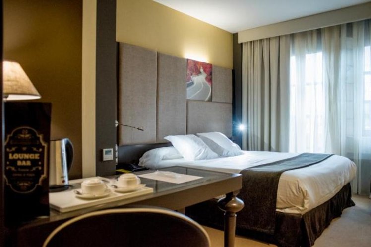 DOUBLE STANDARD Room