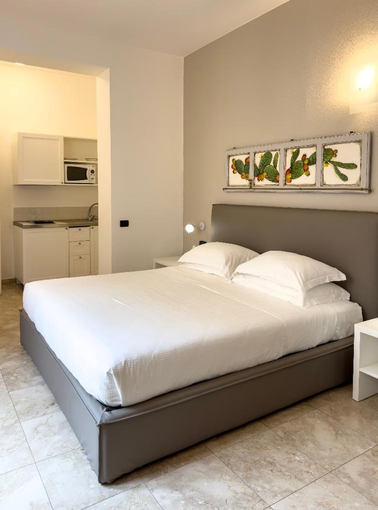STUDIO WITH BALCONY Room