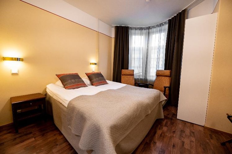 DOUBLE STANDARD Room