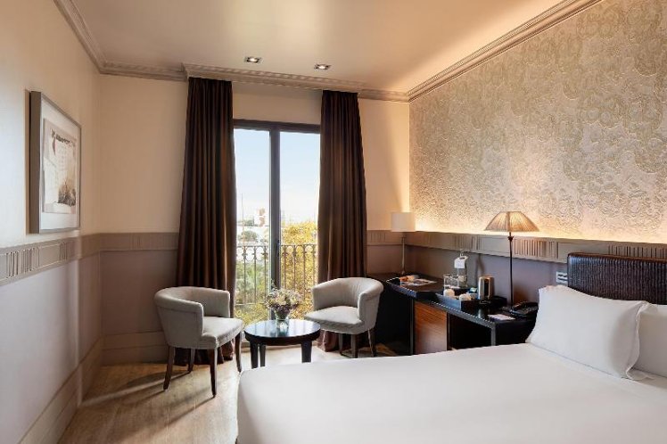 DOUBLE DELUXE TWO BEDS Room