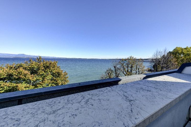 QUADRUPLE LAKE VIEW Room