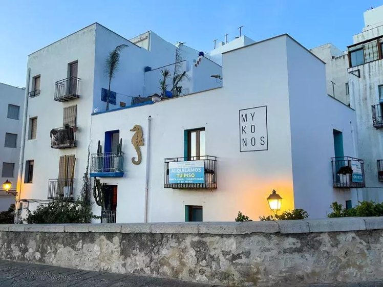 Mikonos 3000