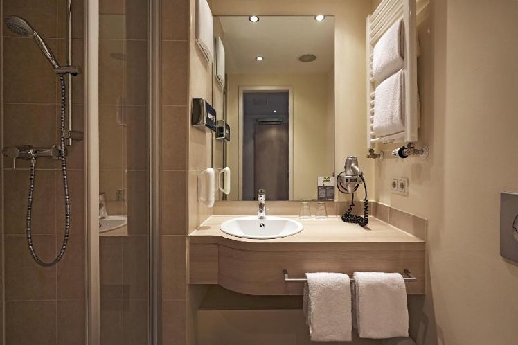 SINGLE COMFORT Room