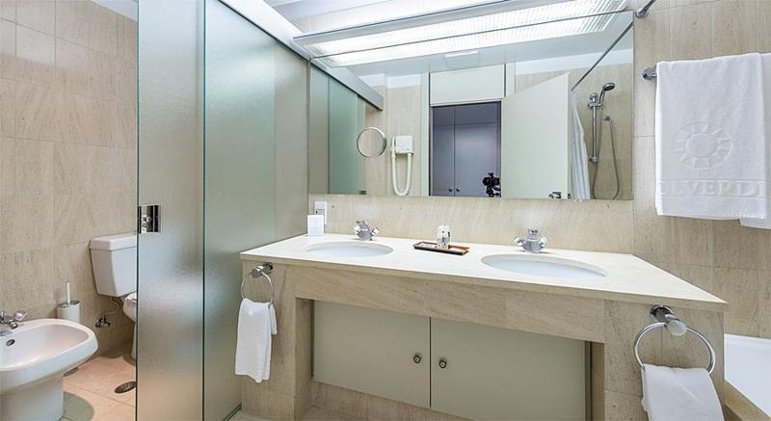 Double or Twin SUPERIOR SEA VIEW Room