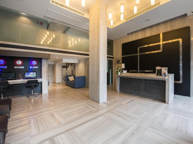 FX Hotel Metrolink Makkasan