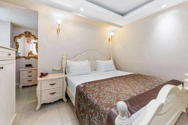 DOUBLE SINGLE USE STANDARD Room