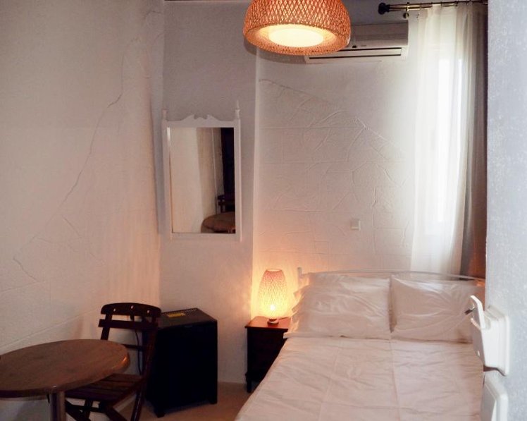 Double or Twin DELUXE Room