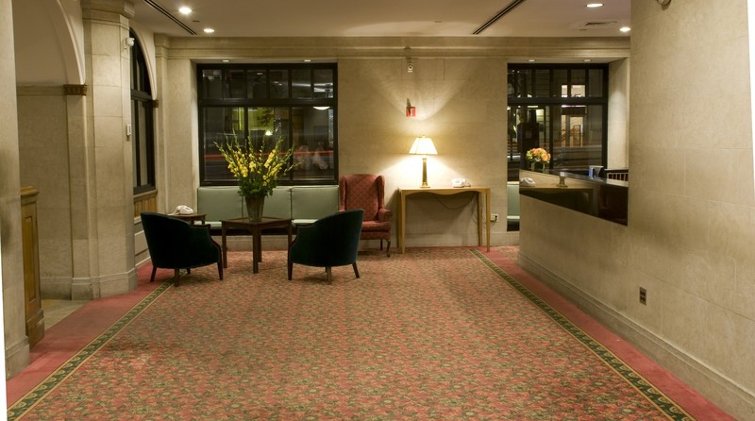 Salisbury Hotel
