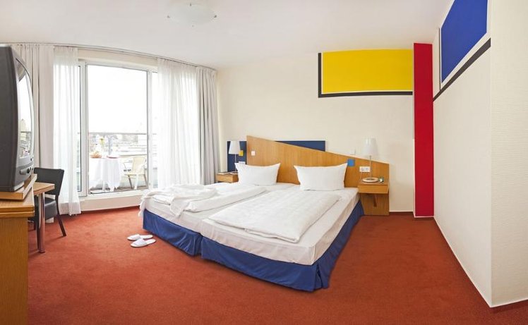 TWIN STANDARD Room