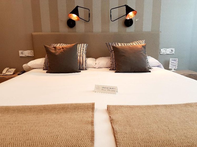 Double or Twin CLASSIC ONE BEDROOM Room