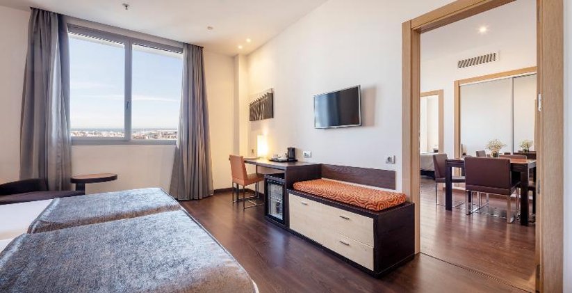DOUBLE SUPERIOR Room