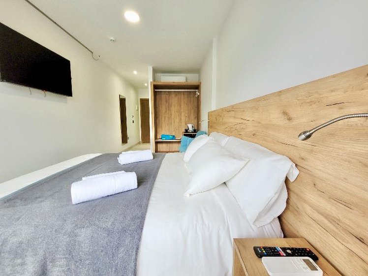 DOUBLE WITH BALCONY Room