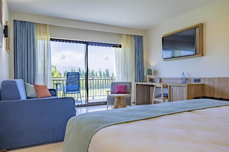 DOUBLE STANDARD Room
